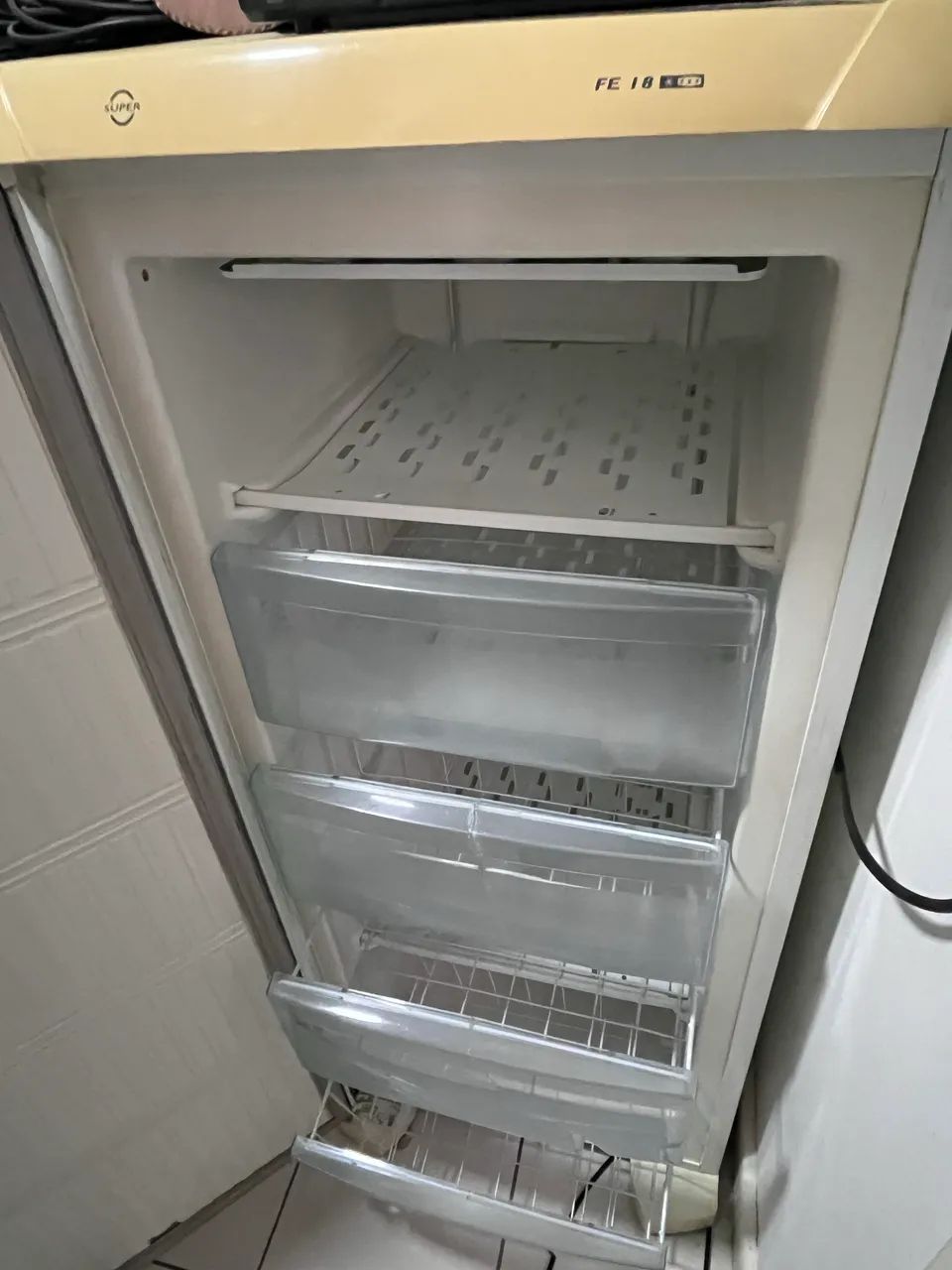 Freezer Electrolux Perfeito - Foto 5