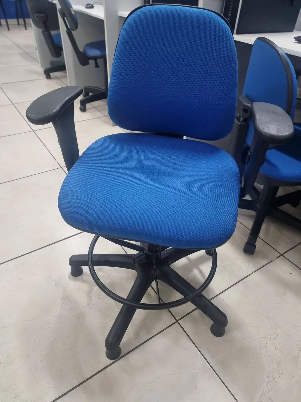 Cadeira alta com regulagem nr 17 - Foto 2