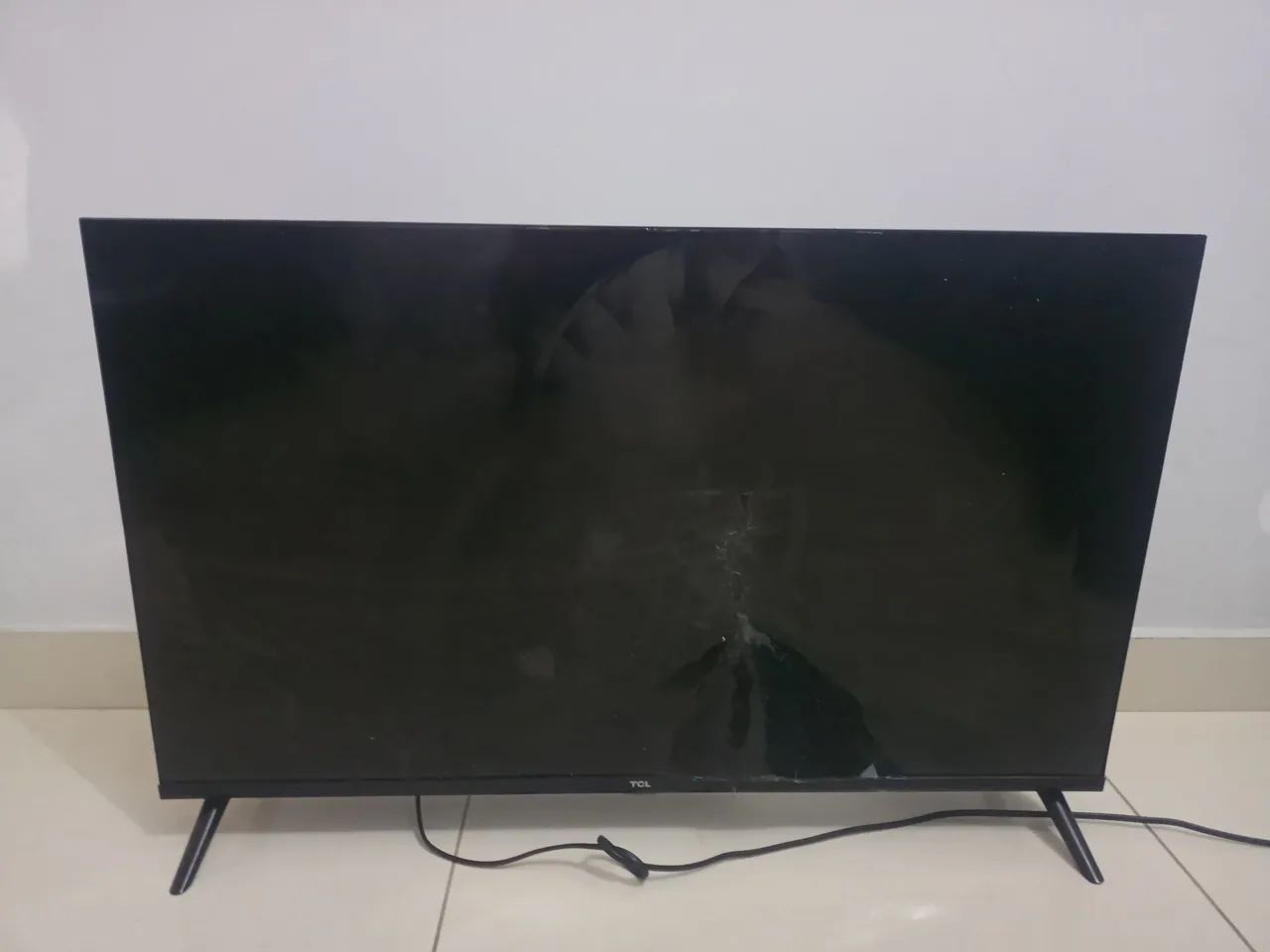 Tv TCL 32S5400AF TELA DANIFICADA