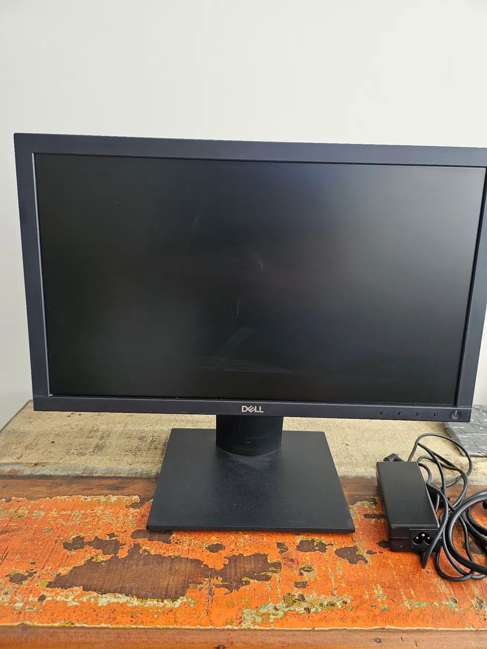 Mini PC Completo Skul Ubuntu (Intel 16GB RAM + 1TB SSD) + Monitor Dell + Teclado/Mouse