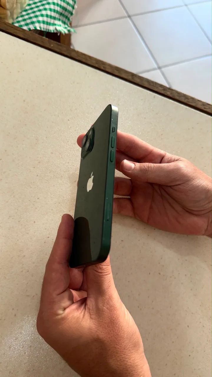 IPhone 13 na cor VERDE 128 GB  - Foto 3