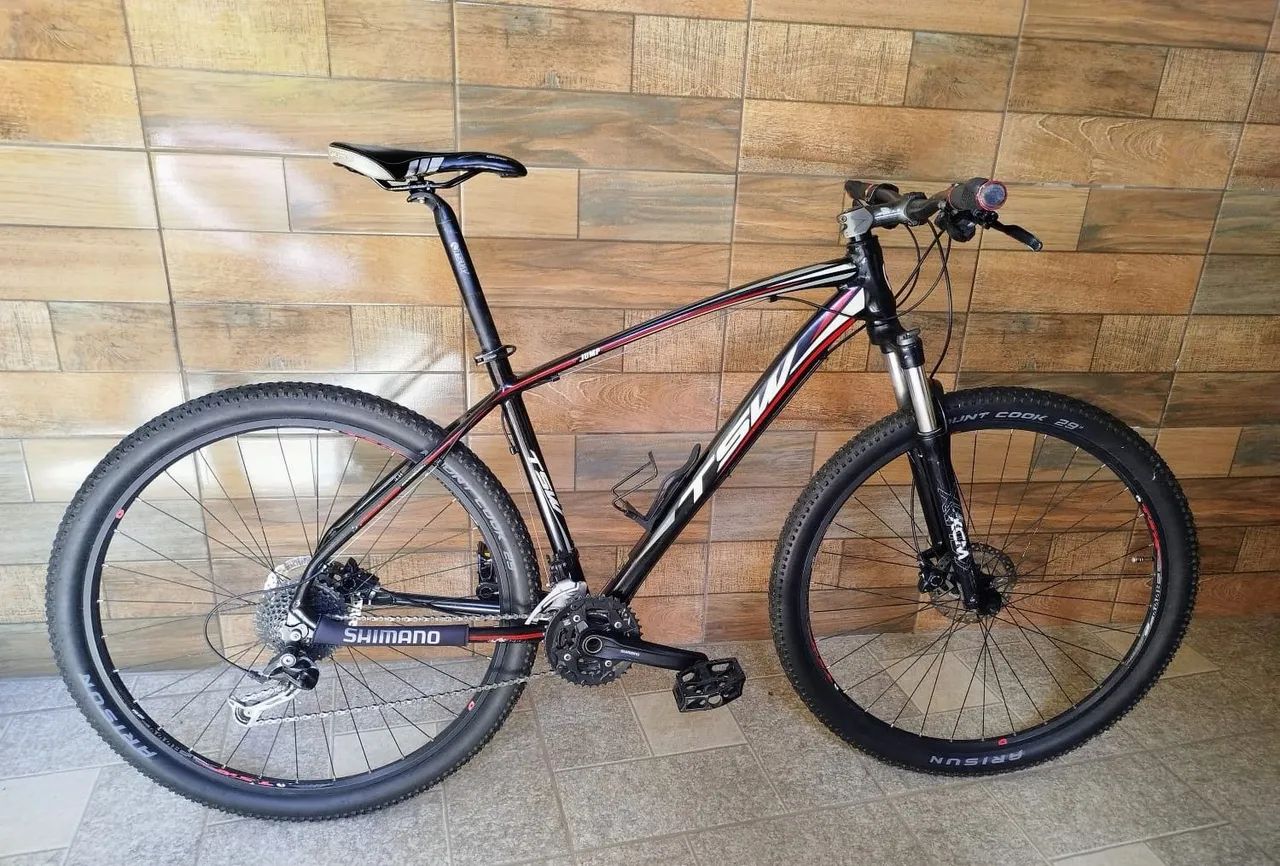 Bicicleta TSW aro 29. Quadro 19.
