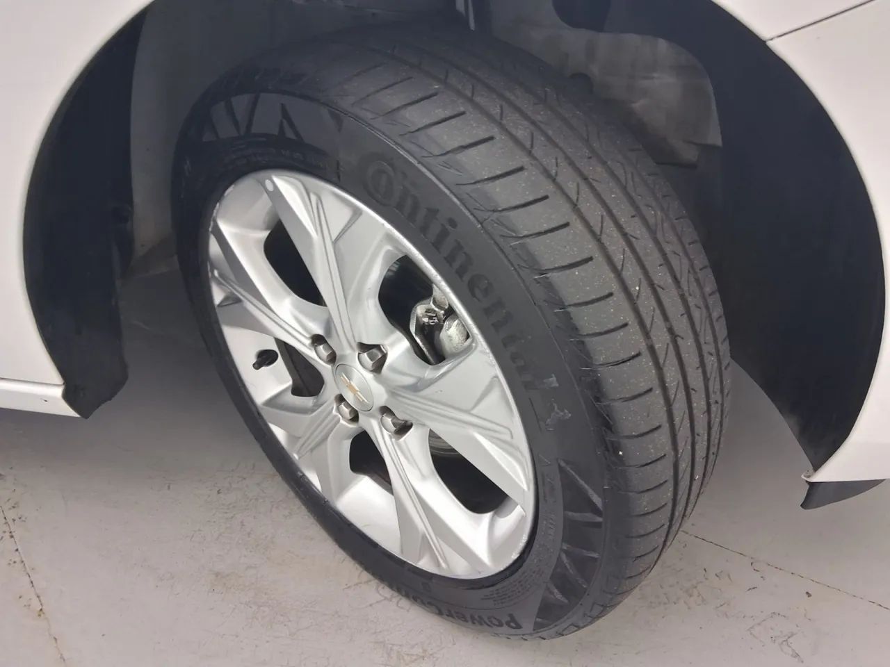Chevrolet Onix Plus LTZ 1.0 12V TB Flex Aut. 4P, foto 13 de 18