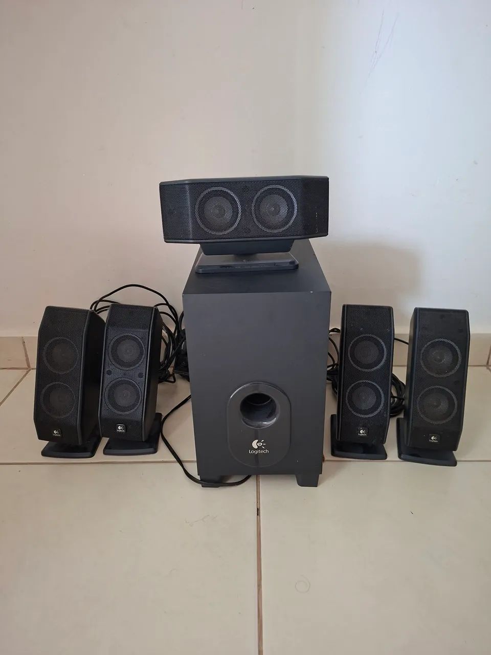 Som 5.1 Logitech