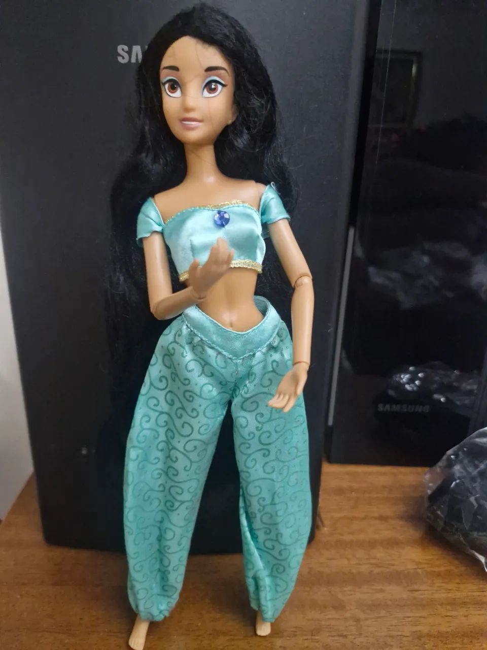 Linda boneca Jasmine Clássica Disney Store  - original Disney - Foto 4