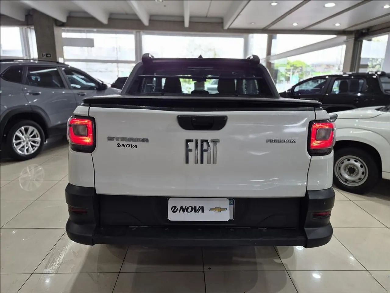 Fiat Strada Freedom 1.3 Flex 8V CD, foto 6 de 15