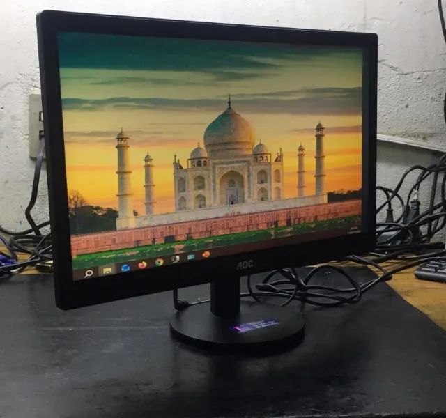 Monitor AOC 19 polegada 