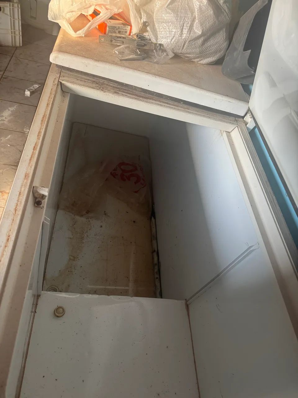 Freezer 2 tampas sem motor - Foto 2