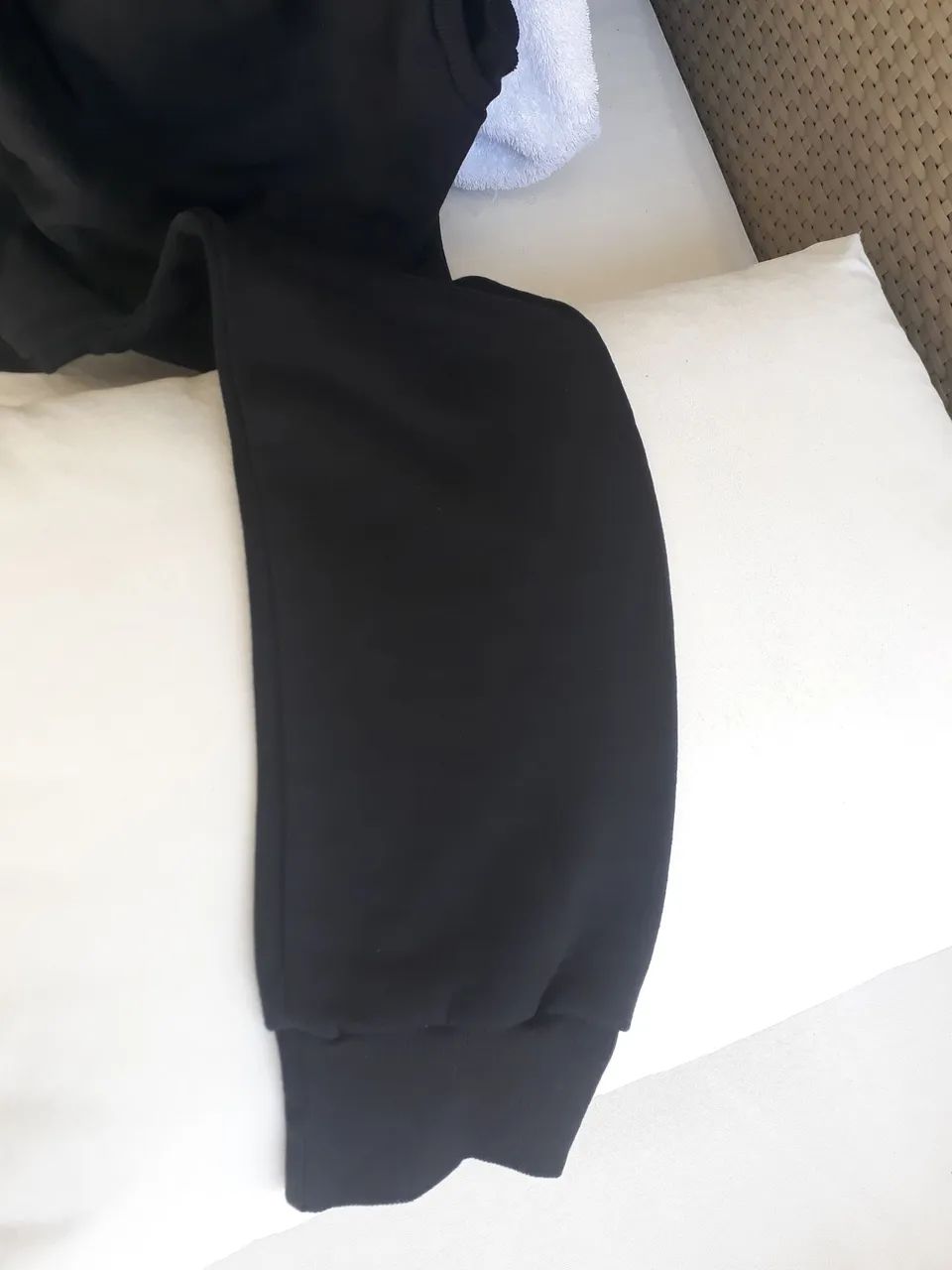 Blusa nova moletom extra grande preta  - Foto 3