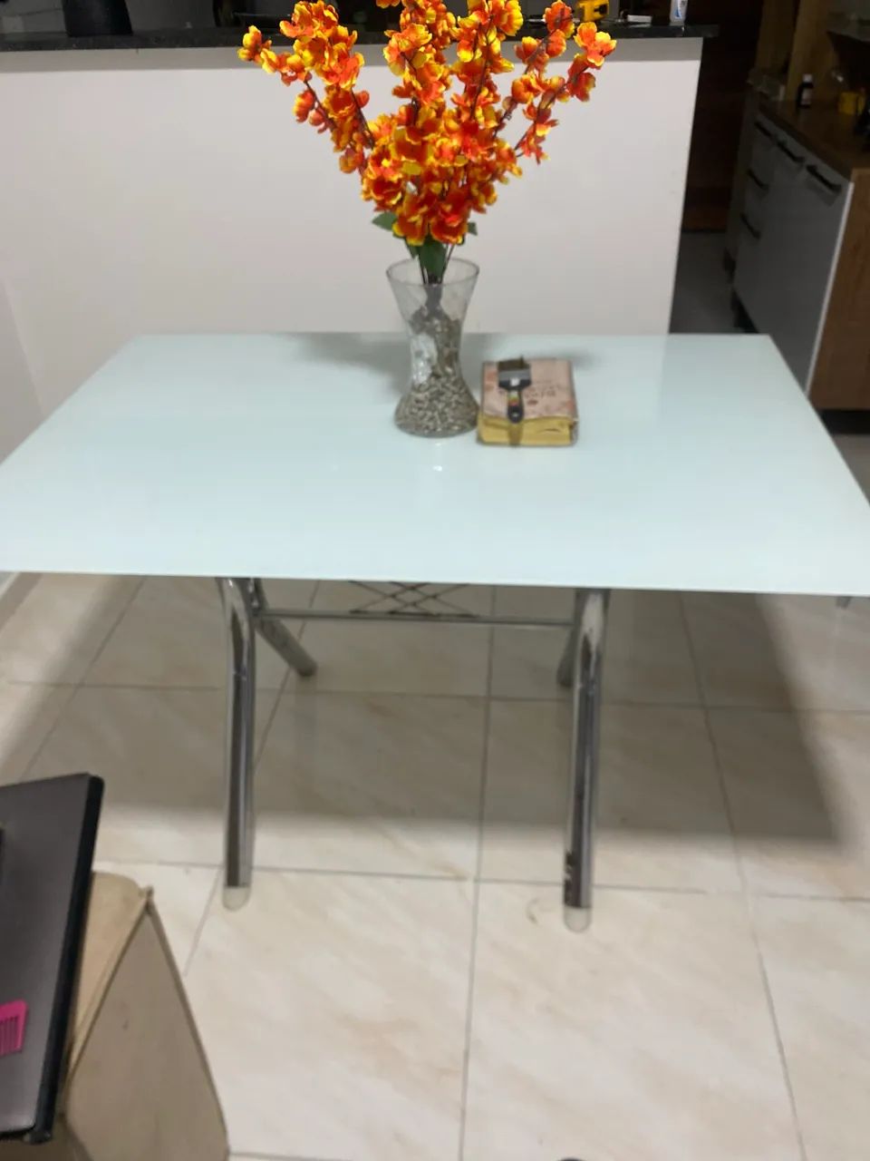 Mesa sem cadeiras  - Foto 4