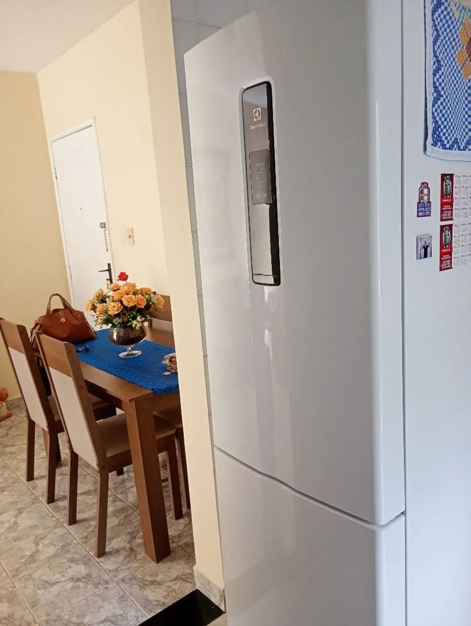 Refrigerador Eletrolux inverter branca  - Foto 2