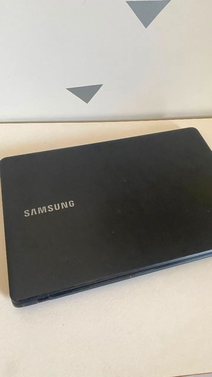 Notebook Samsung 300E - Foto 2