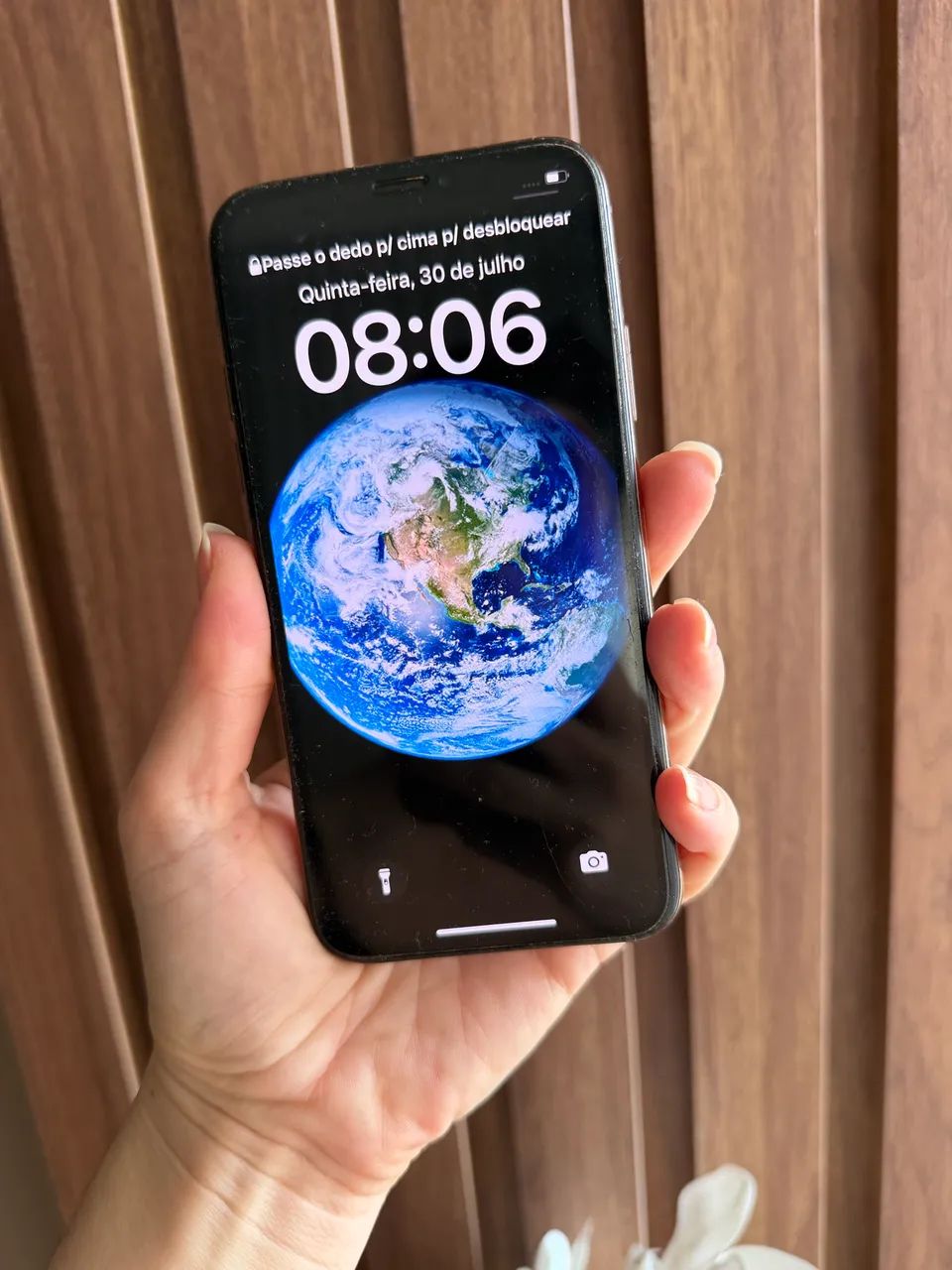 iPhone XS 64GB dourado  - Foto 5