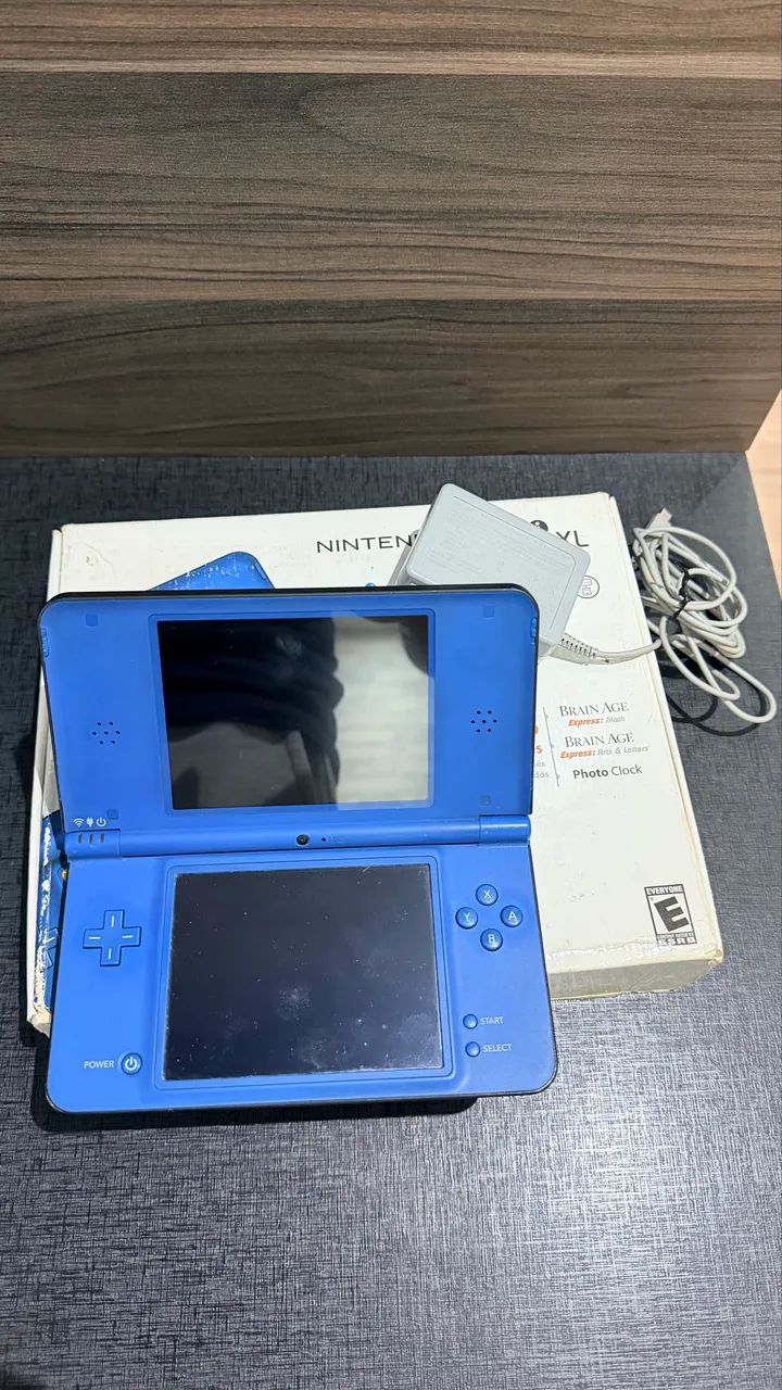 Nintendo DSi XL  - Foto 3