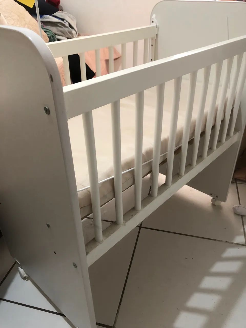Vendo mini berço seminovo - Foto 2