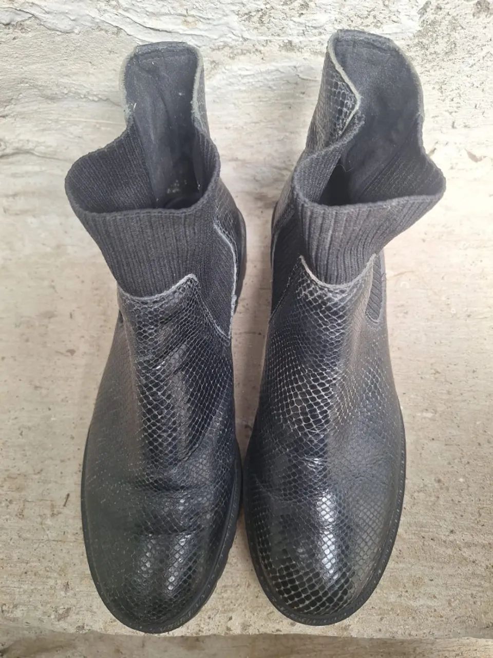 bota cano baixo preta 37 - Foto 4