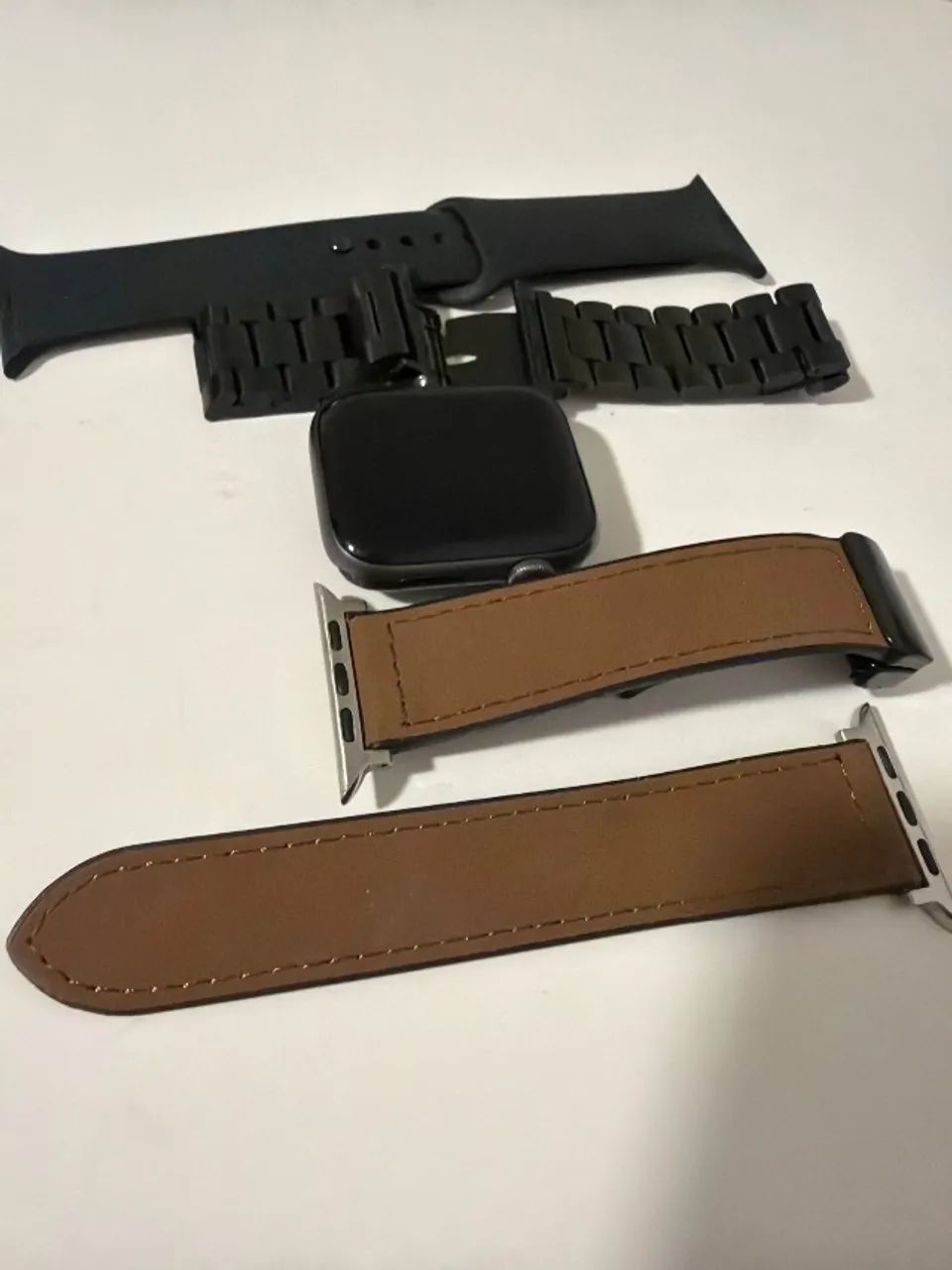 Apple Watch Series 5 - 44 mm (GPS + Cellular) - Smartwatches