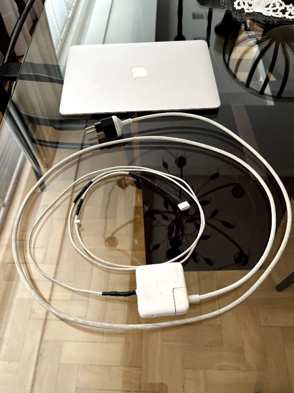 MacBook Air 2014　13インチ　i7　8GB　500GB MacBook Air (13 polegadas, início de 2014) - Especificações