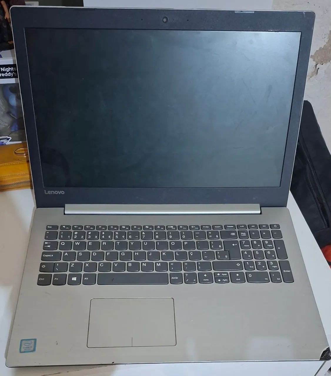 Notebook Lenovo com a tela quebrada  - Foto 4