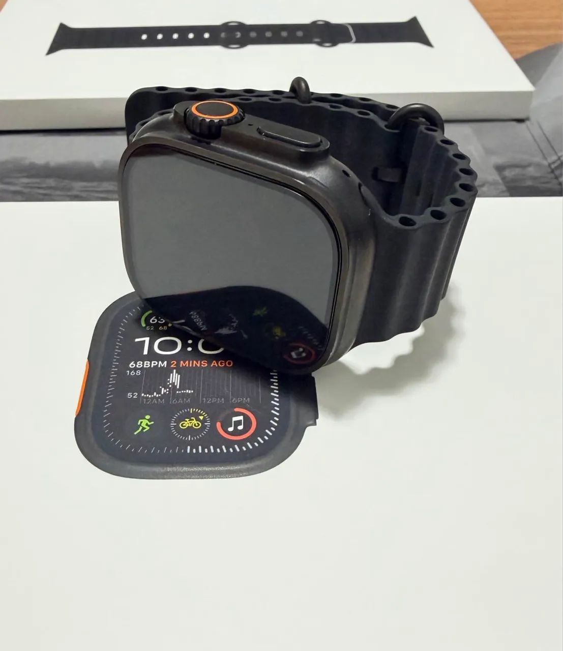 Apple Watch Ultra 2 black titanium