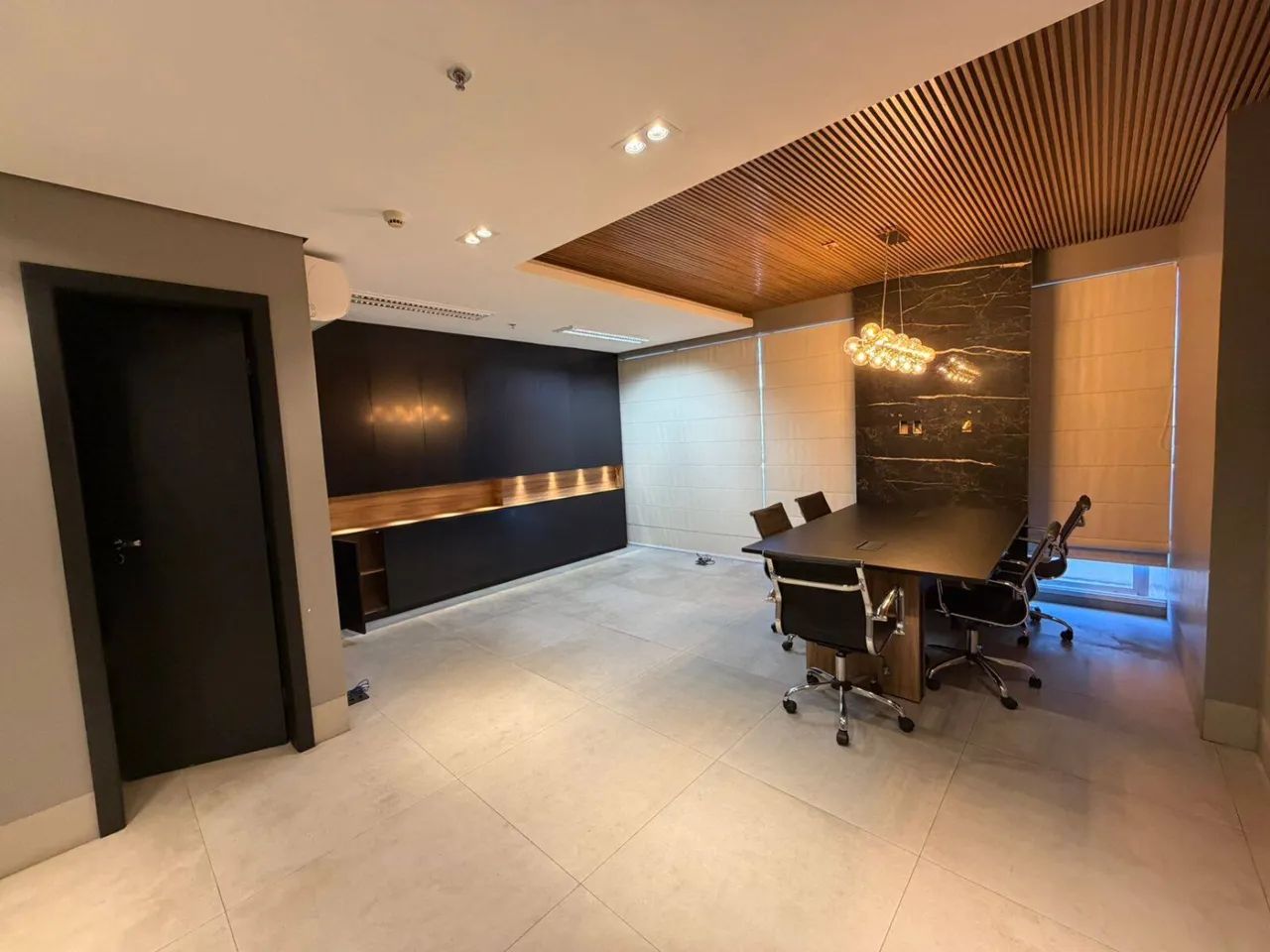 Sala comercial no Dual Helbor Bussiness