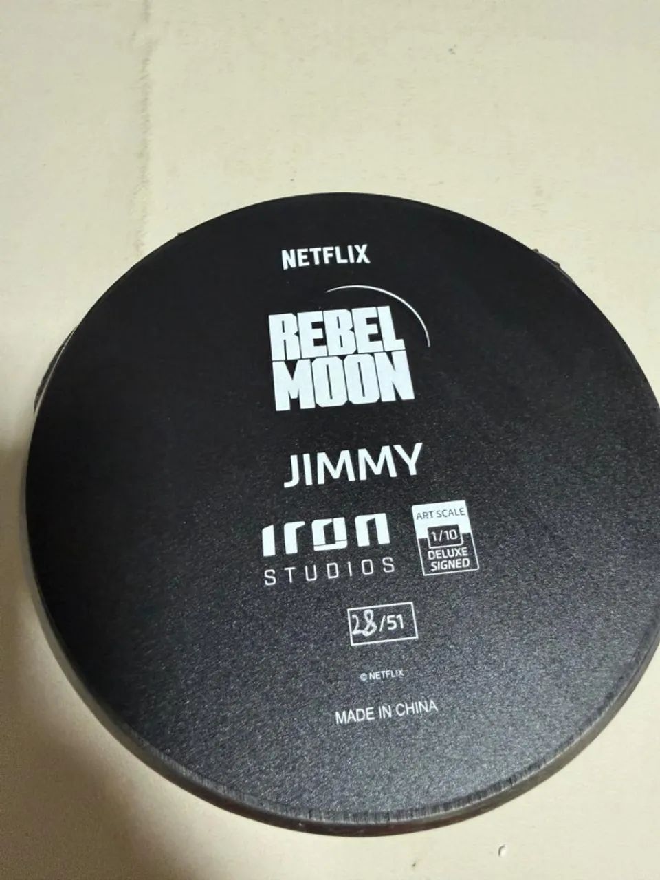 Estátua Jimmy Deluxe Signed Version - Rebel Moon - Art Scale 1/10 - Iron Studios - Foto 2