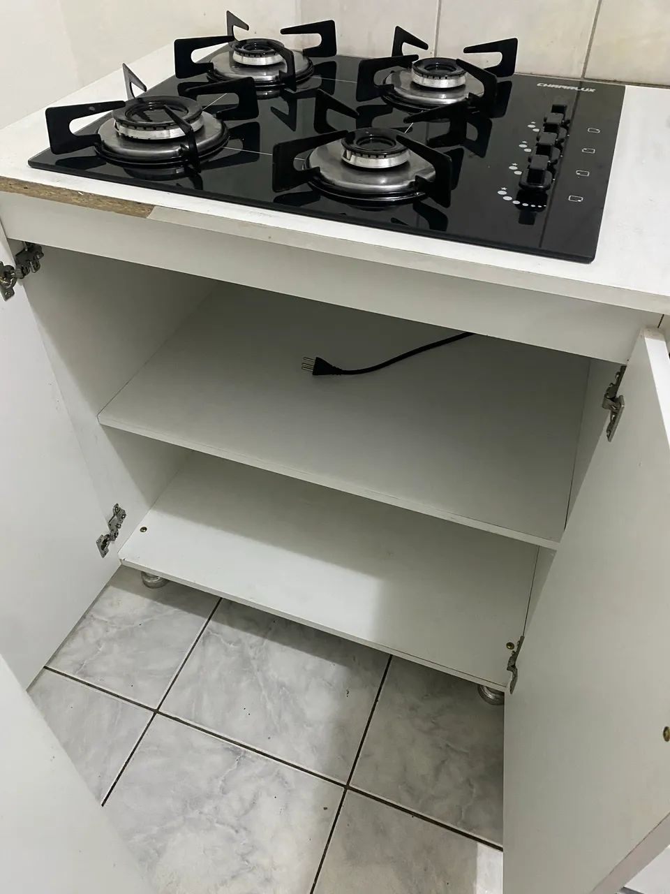 Cooktop com armário 
