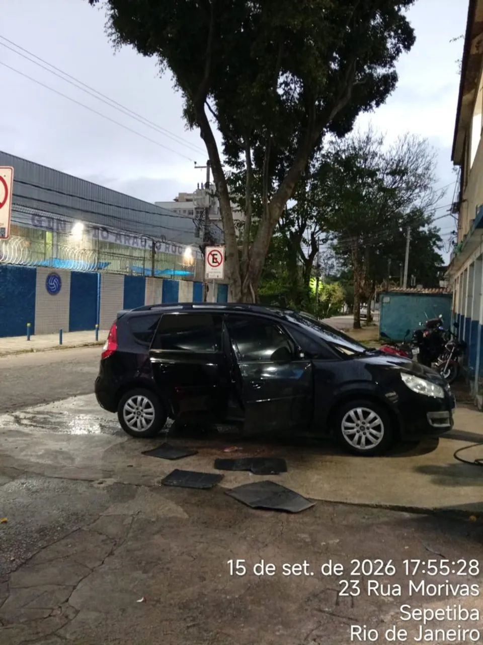 JAC J6 2.0 16V 5P Mec. 2012 - Foto 2