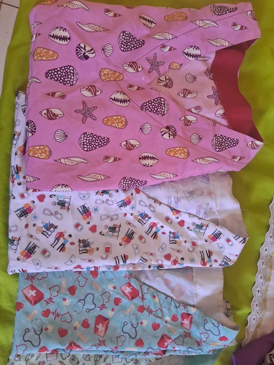 Fardamento para cuidadora