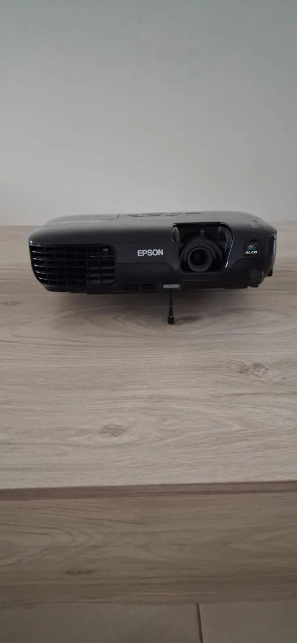 projetor epson powerlite S8+