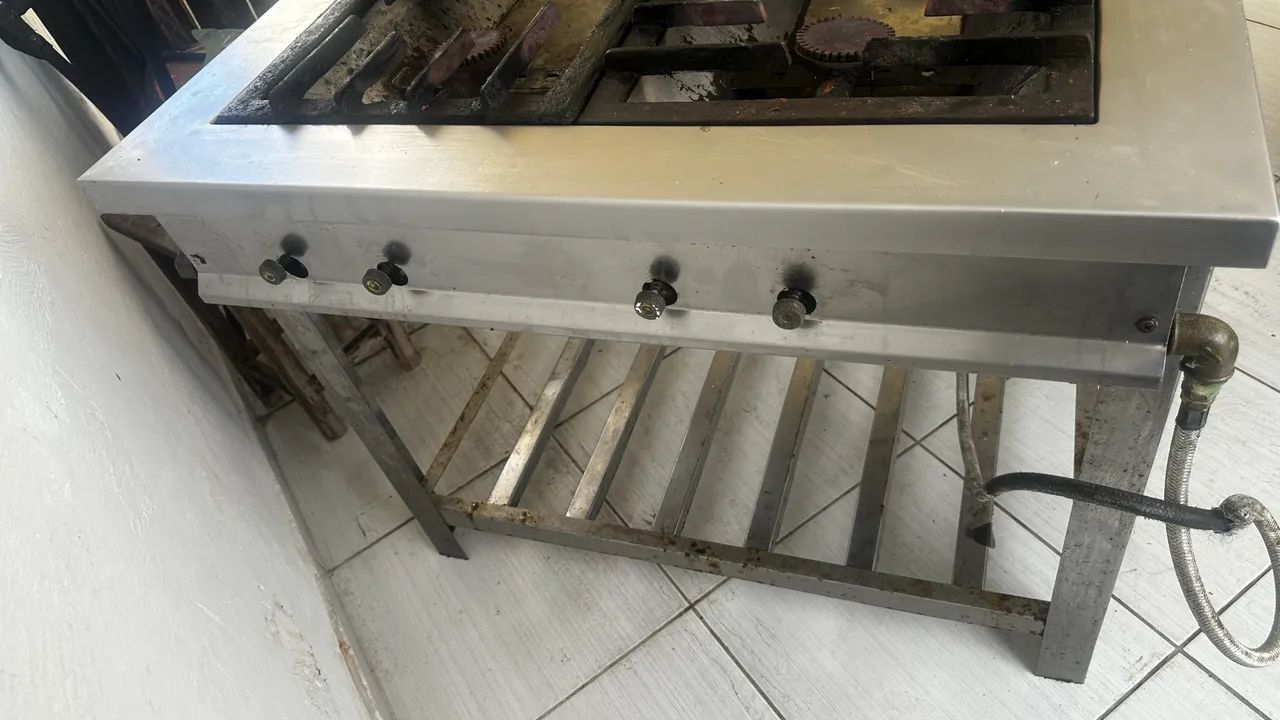 Fogão industrial de inox 4 bocas  - Foto 3
