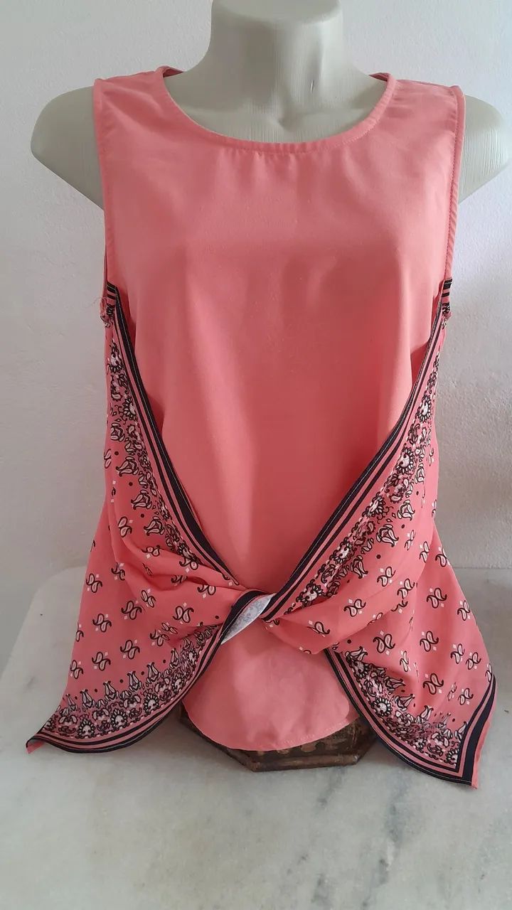 Blusa detalhe lenço. - Foto 4