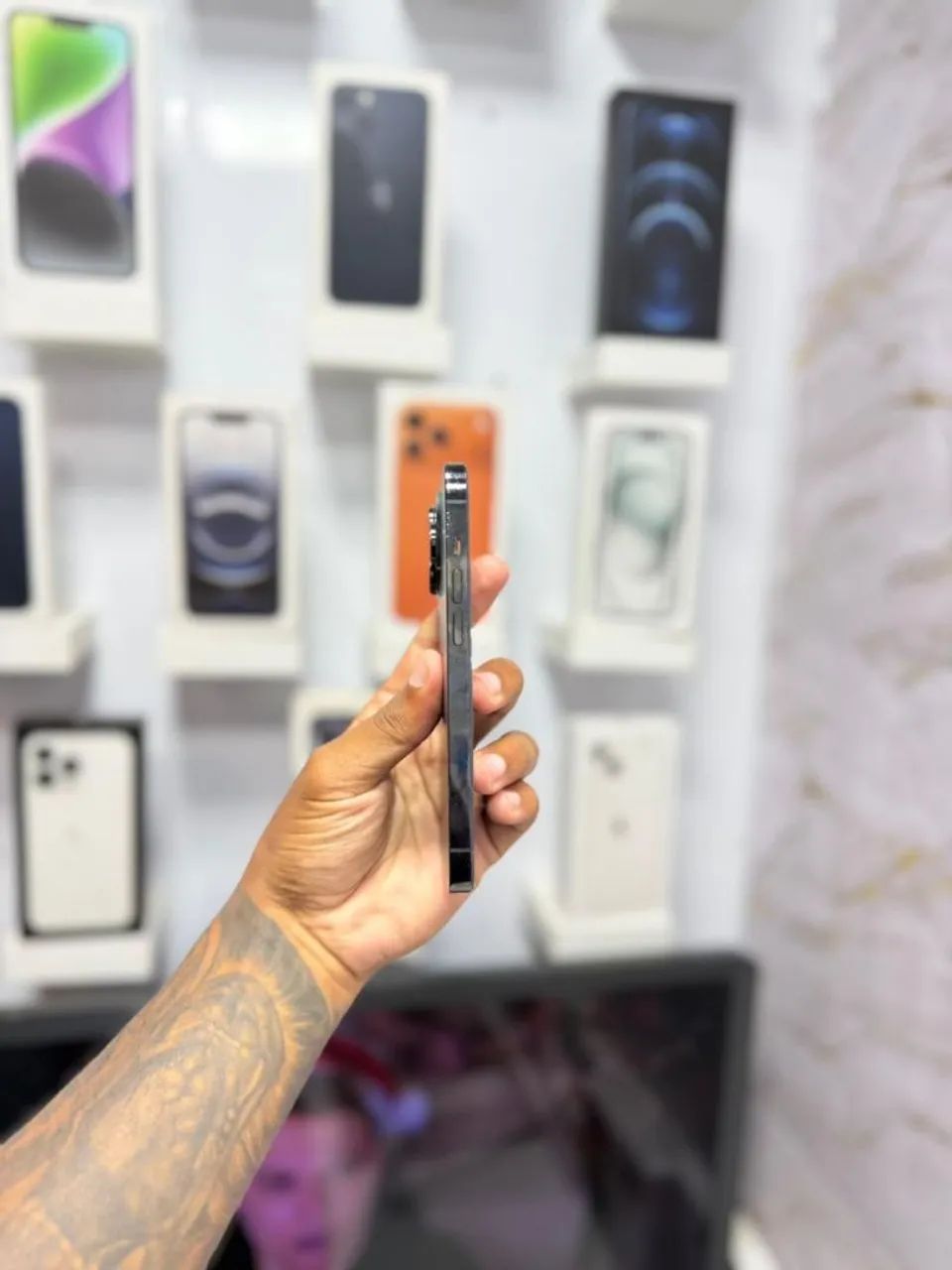 IPHONE 14 PRO 128GB<br>R$ 3.399,00 MUITO TOP - Foto 5