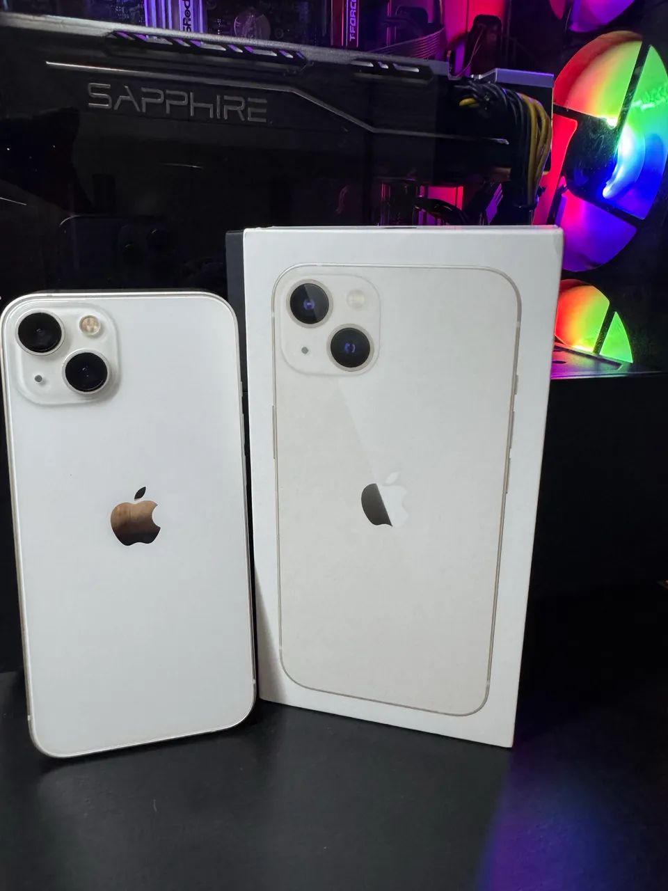 ? iPhone 13 128GB Branco - R$ 2.300  ? Oportunidade!  