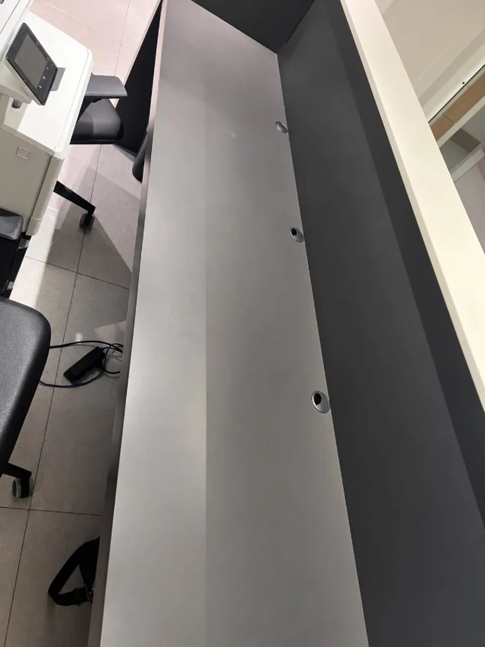 BALCÃO DE RECEPÇÃO - Foto 4