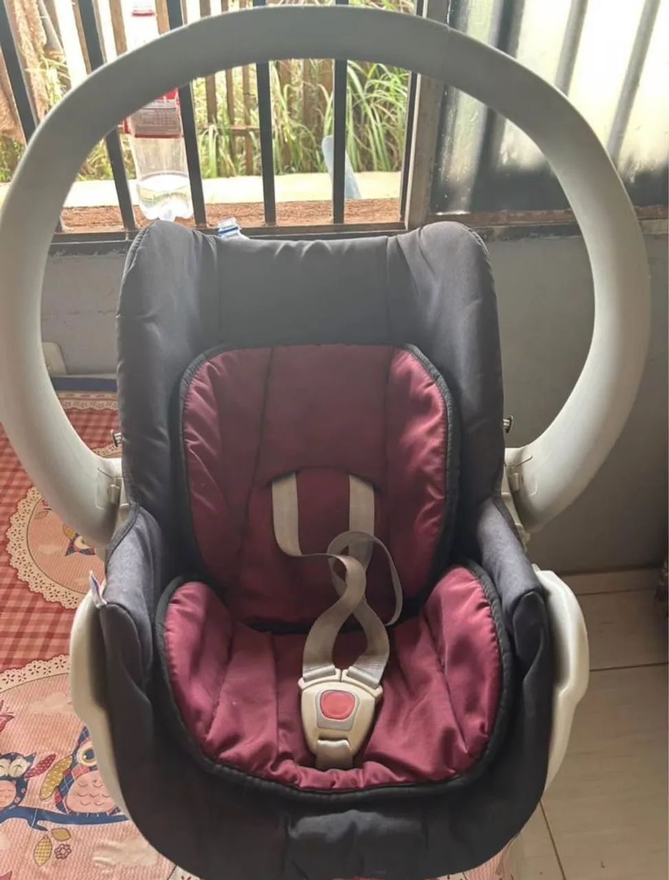 Vende-se carrinho e bebê conforto em perfeito estado  - Foto 3