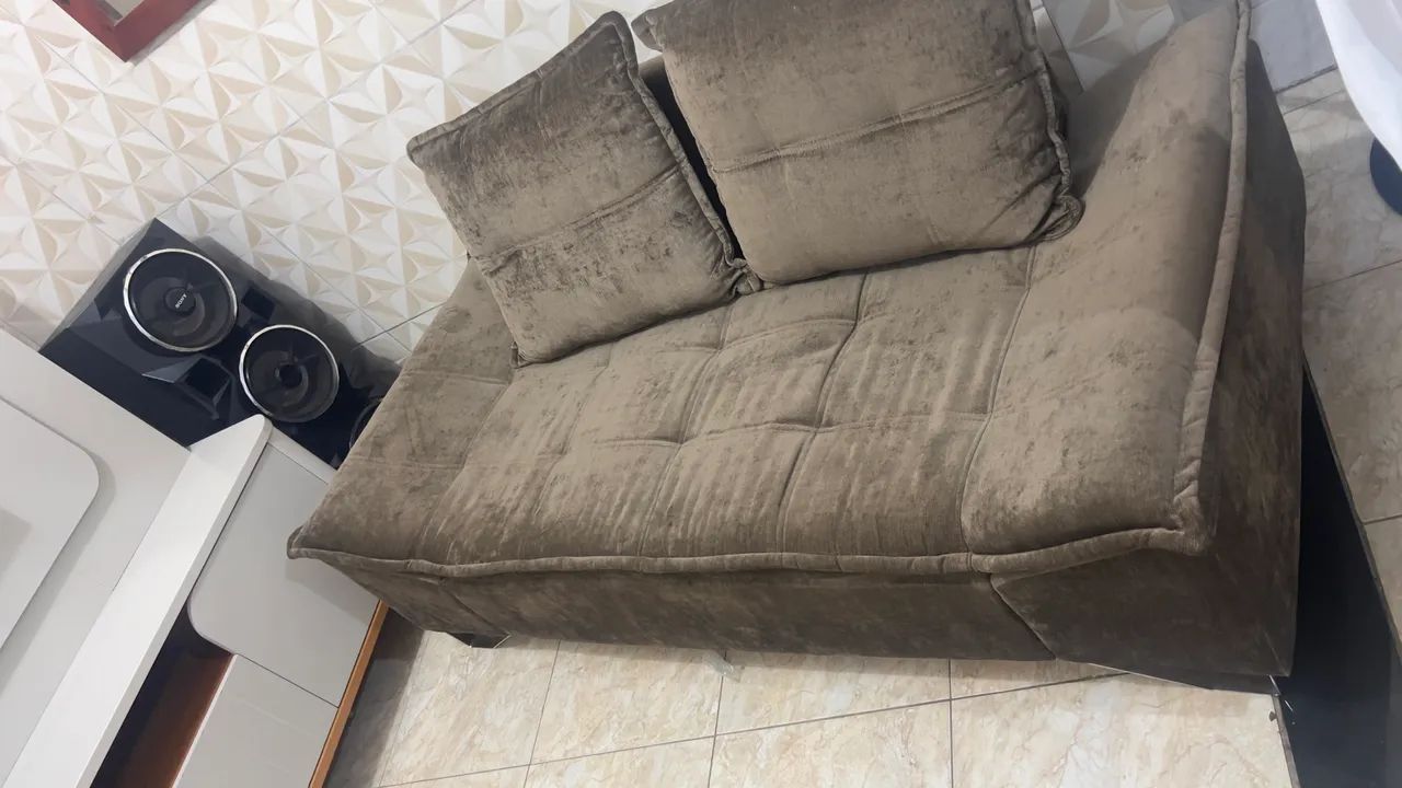 Sofá Jacaúna 