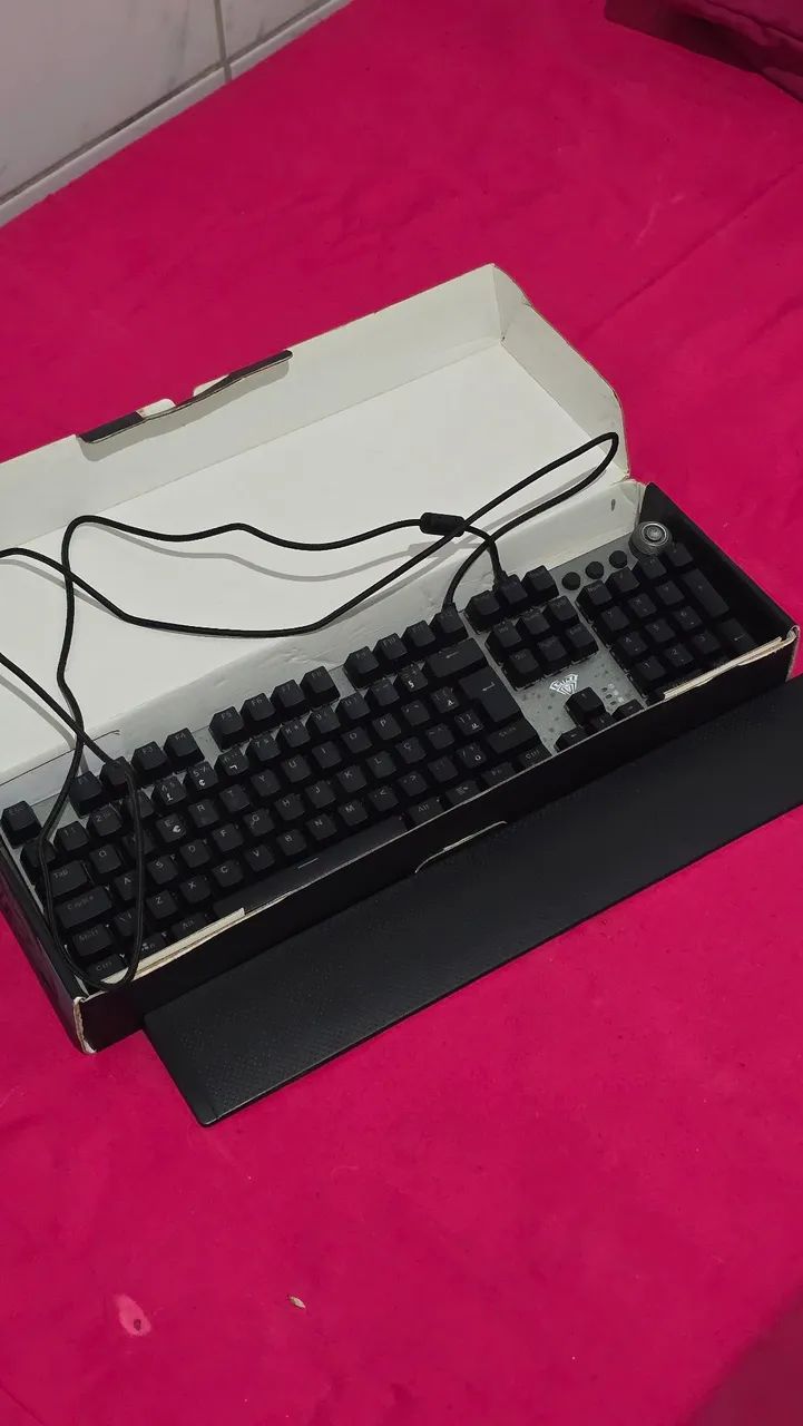 Teclado Mecânico RBG Switch Blue  - Foto 2