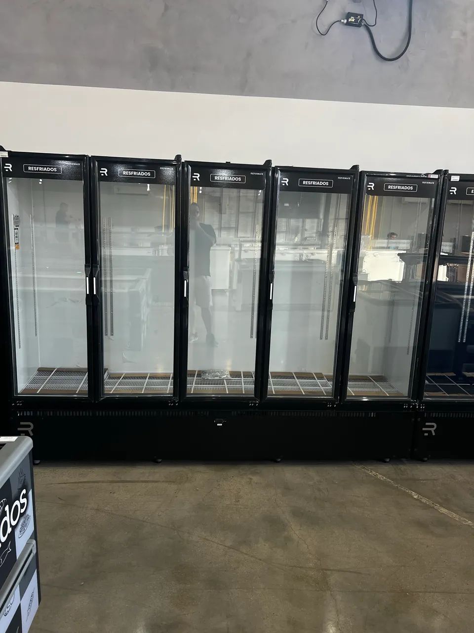Expositor 5 portas - Refrigerados - Refrimate - apronta entrega 