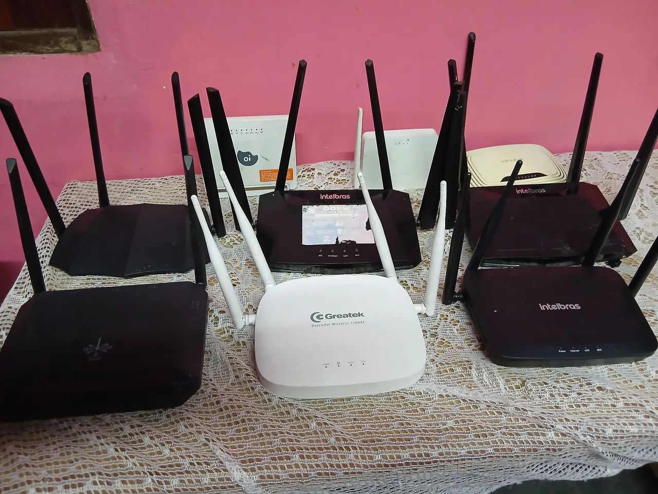 Lote 9 roteadores Wi-Fi 5 e Wi-Fi 6