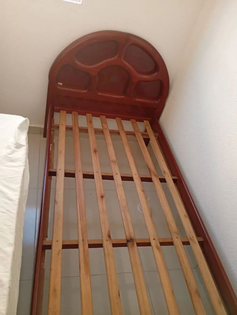 Cama solteiro 