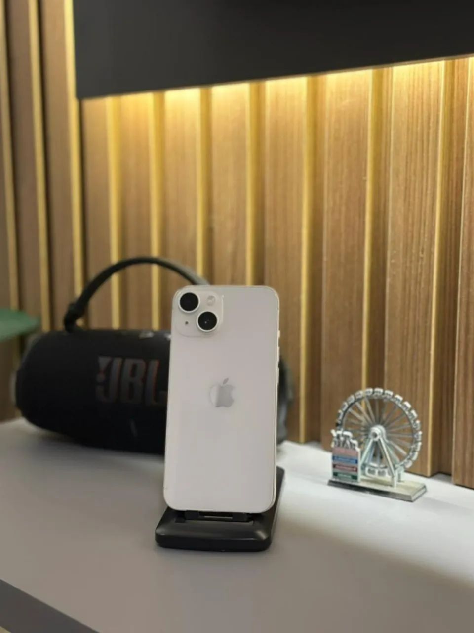 iPhone 14 128GB Silver - 83% Bateria, Conservado - Celulares e