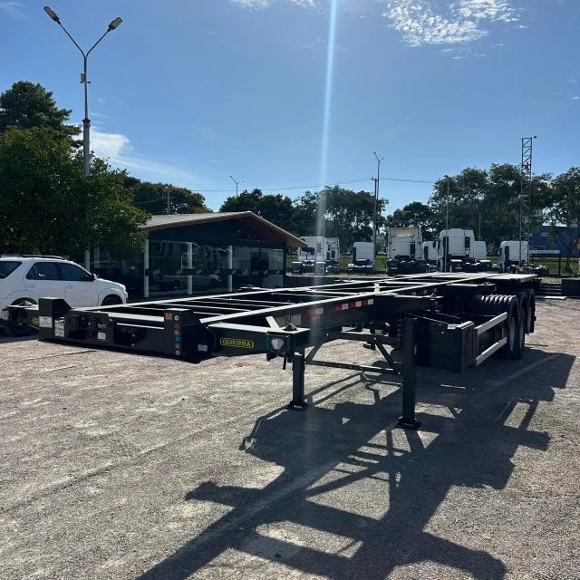 Carreta Semi-reboque Porta-container Guerra Ano 2026 3 Eixos - Foto 3