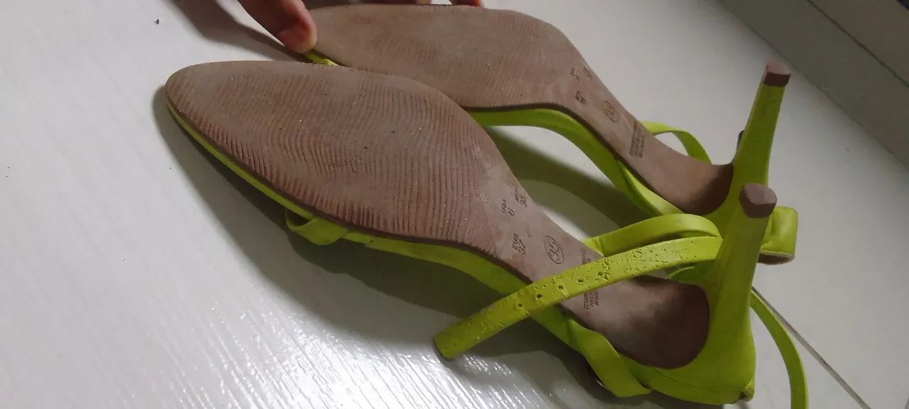 Calçado feminino com pouco uso. - Foto 4