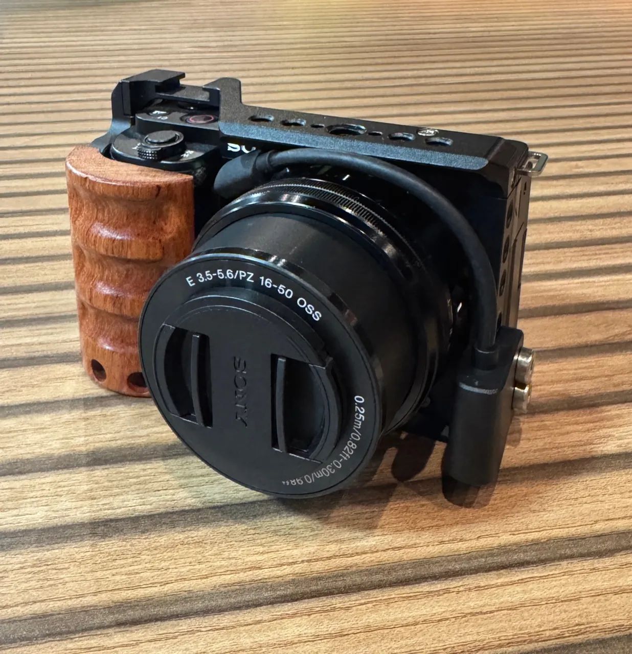 Sony Zve10 com cage e cooler - Foto 2