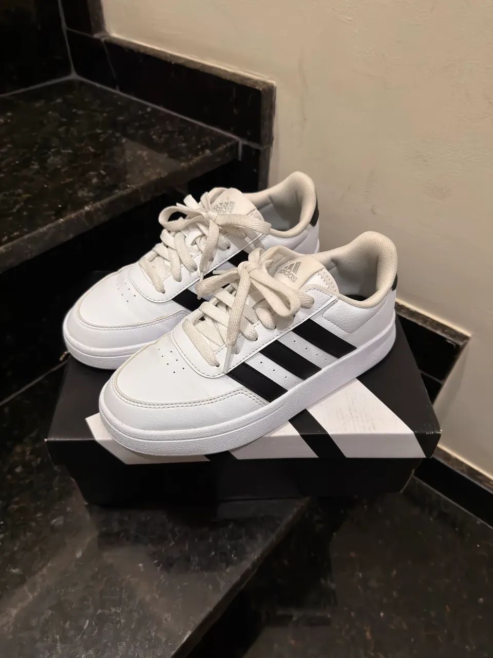 Tênis adidas original 