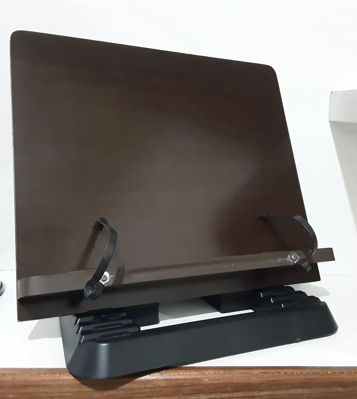 Suporte para notebook e livros (GANHE o fichário completo com 200 folhas A4)
