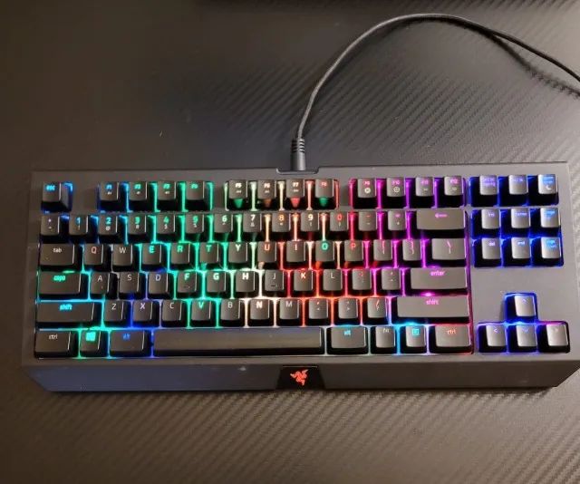 Razer BlackWidow TE Chroma V2 Keyboard404871714764892160