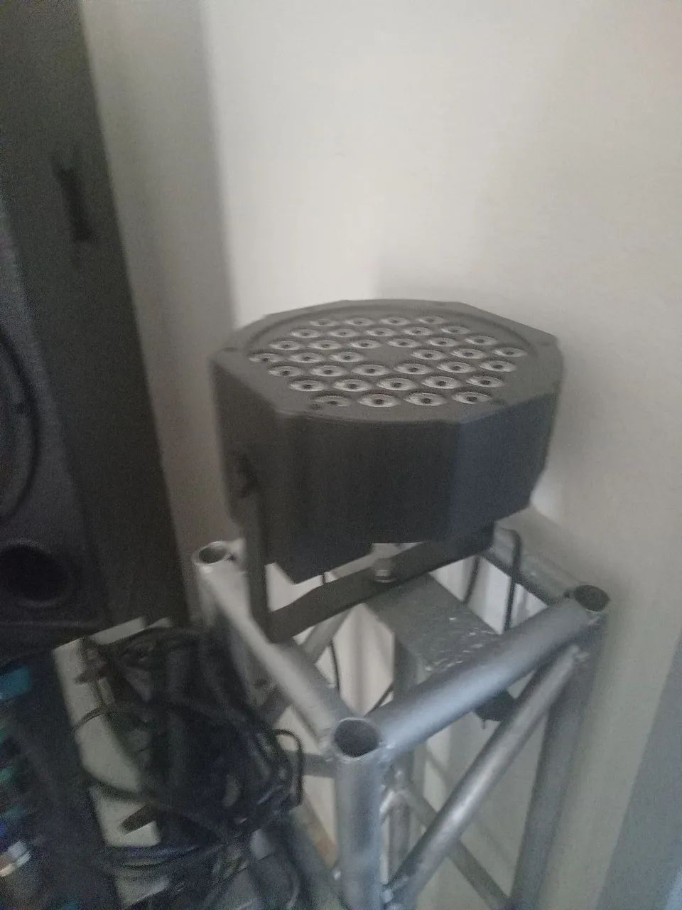 Vendo som com iluminaçã  - Foto 3
