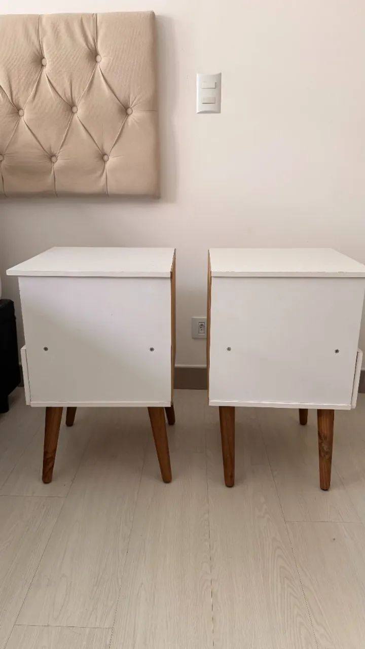 Mesa de Cabeceira Branca - Usada  - Foto 5